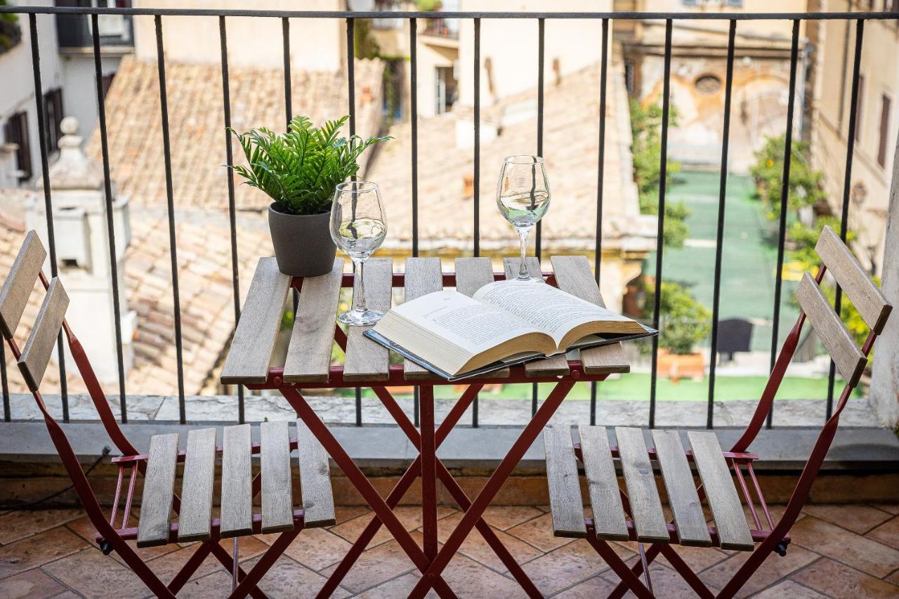 Campo De' Fiori Penthouse-Rental In Roma Exterior foto