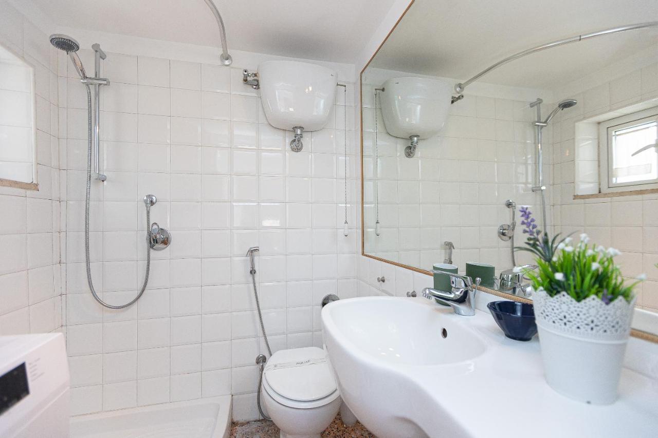 Campo De' Fiori Penthouse-Rental In Roma Exterior foto